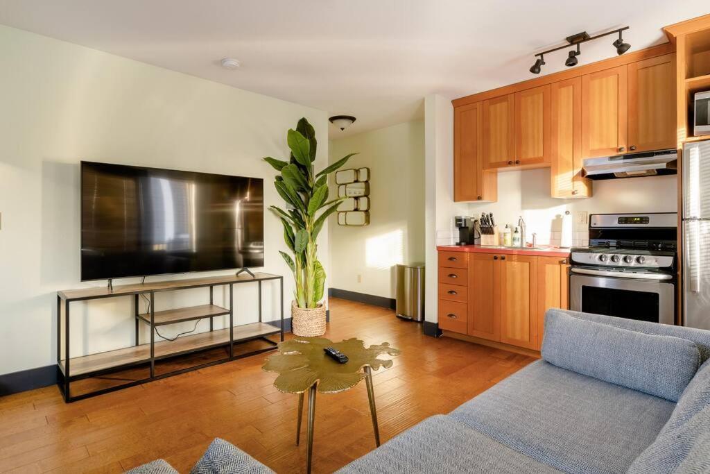 Stay Portland Collection - Color Splash Apartment In The Heart Of Portland Exterior foto